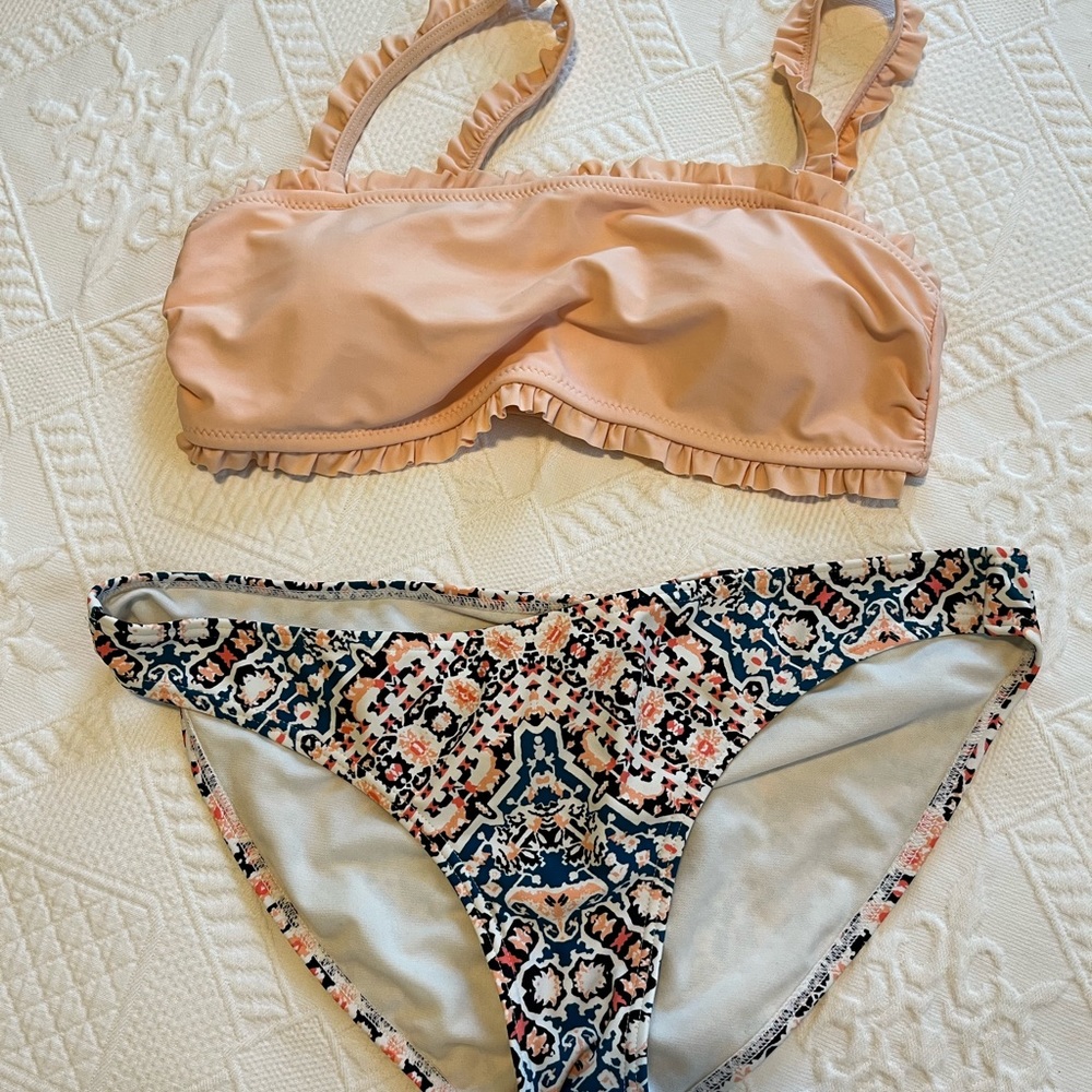 Bikini with Cheeky Pattern Bottoms
